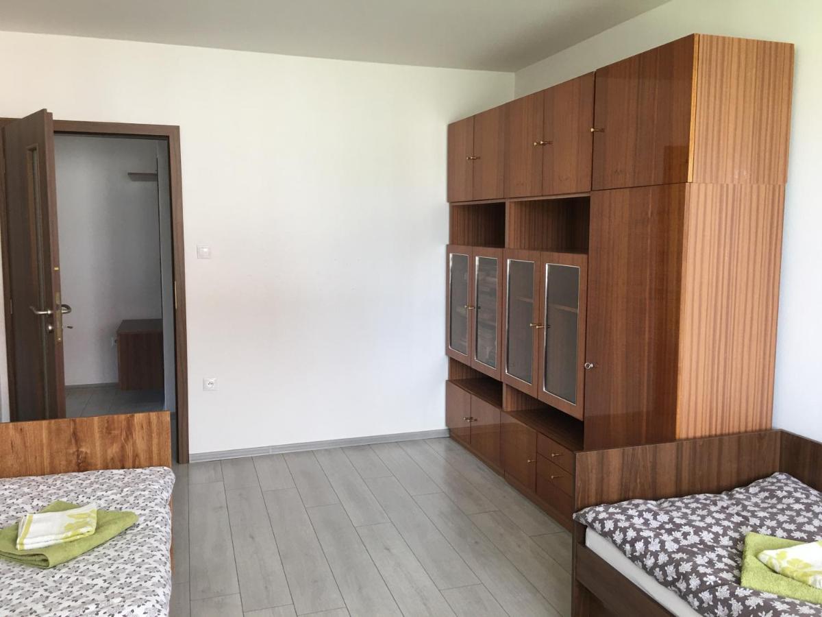 Apartman Krasna Vyhlidka Dolni Benesov Eksteriør billede